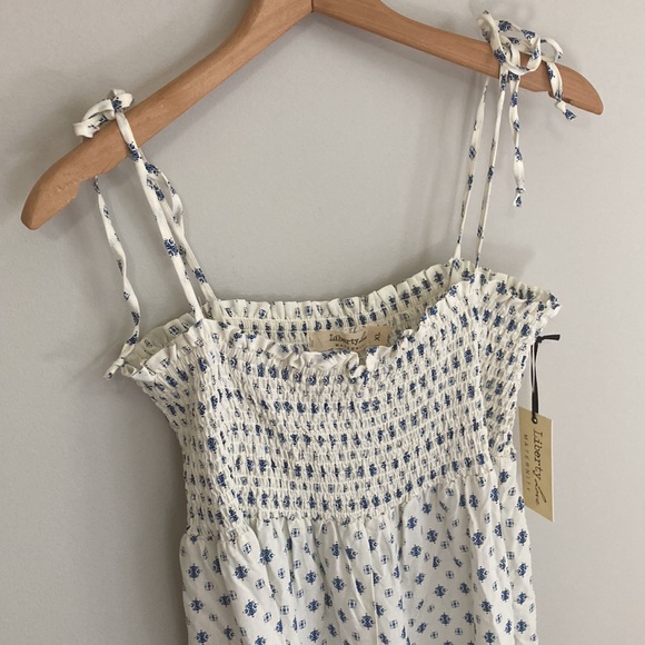 NWT Smocked Cottagecore Floral Dress, Liberty Love Maternity Size XL, cream blue - Picture 2 of 8